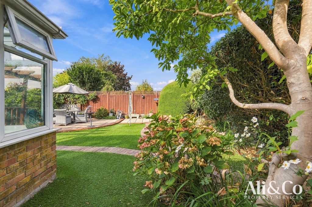 Property photo 3 of 30