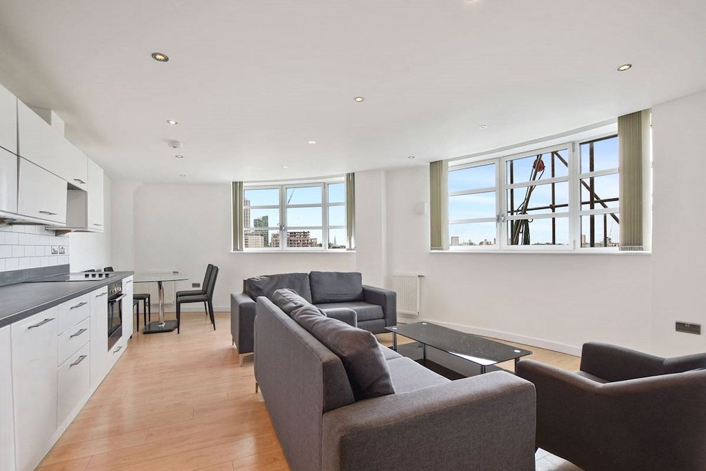 Property photo 2 of 13 Picture No. 03