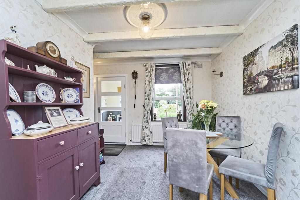 Property photo 3 of 26