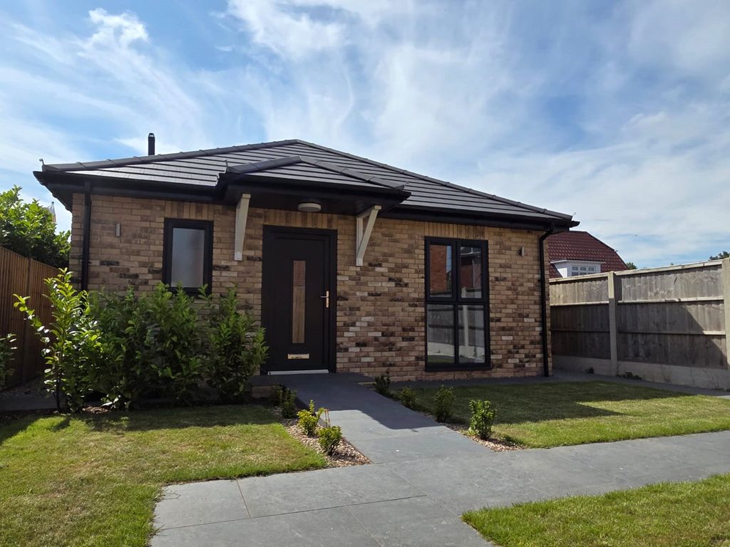 Property photo 1 of 16 Front