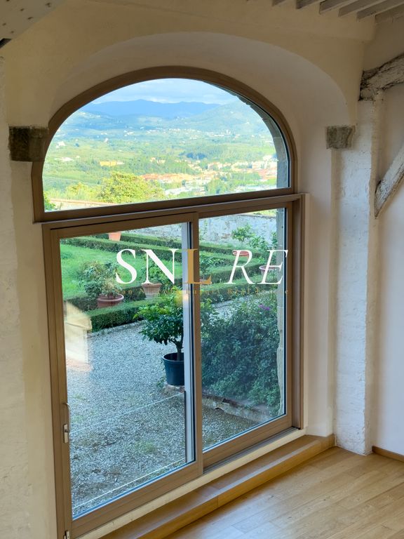 Property photo 3 of 26