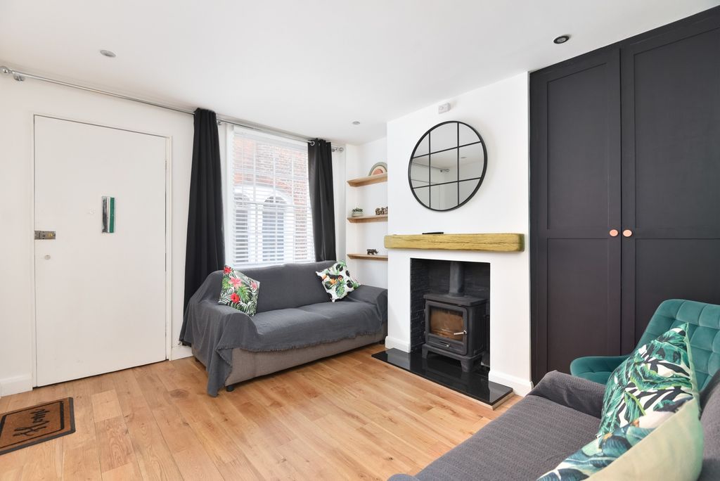 Property photo 2 of 16 5209014