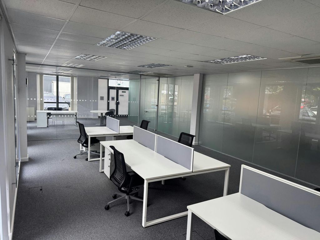 Property photo 2 of 8 Officea4.Jpeg