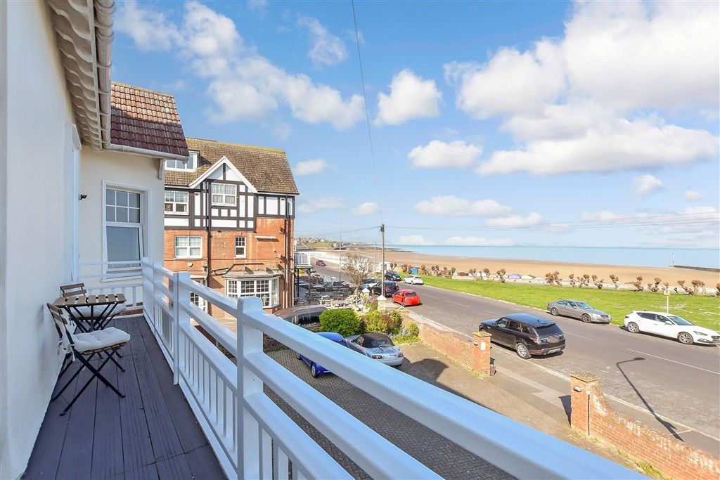 Property photo 2 of 12 Balcony/Terrace