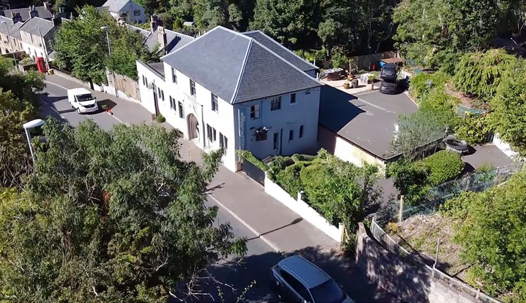 Property photo 1 of 22