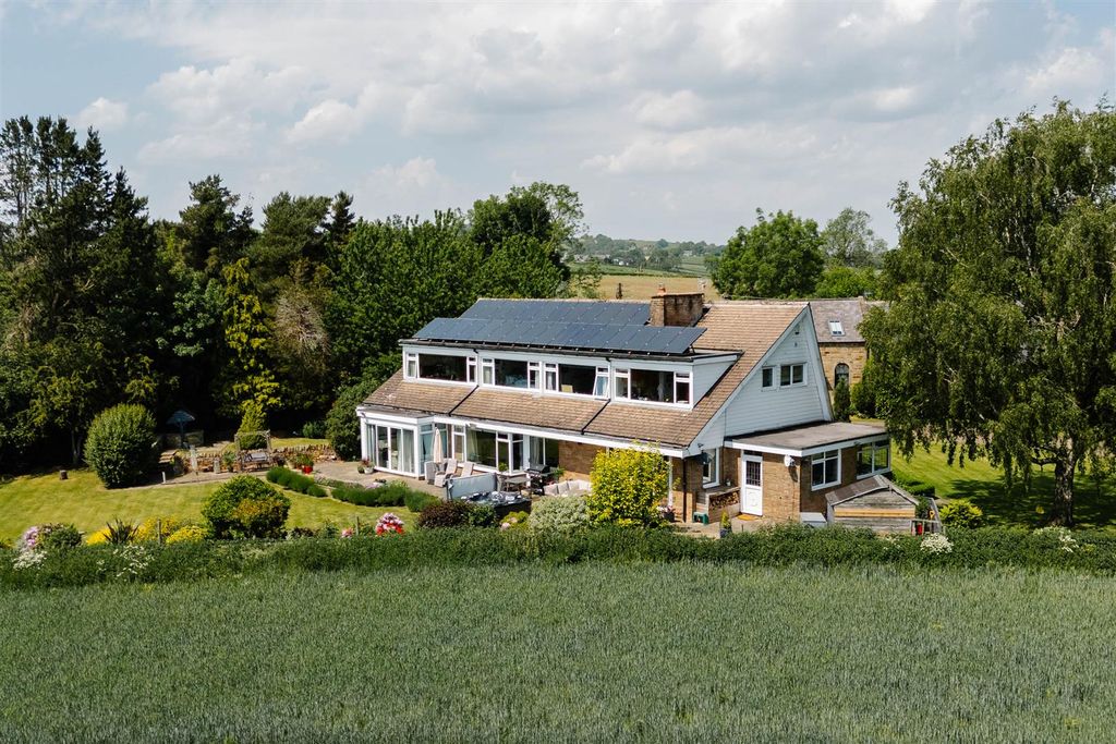 Property photo 2 of 68 Externals-24.Jpg