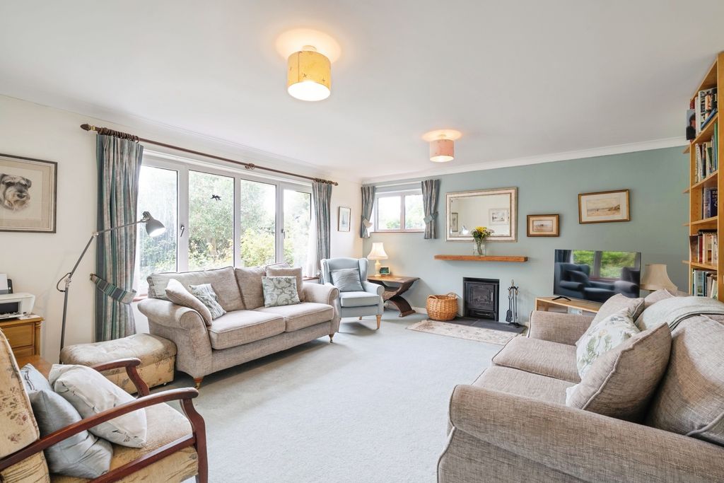 Property photo 2 of 22 Pbox-Img.Jpg