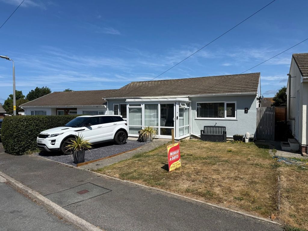 Property photo 1 of 35