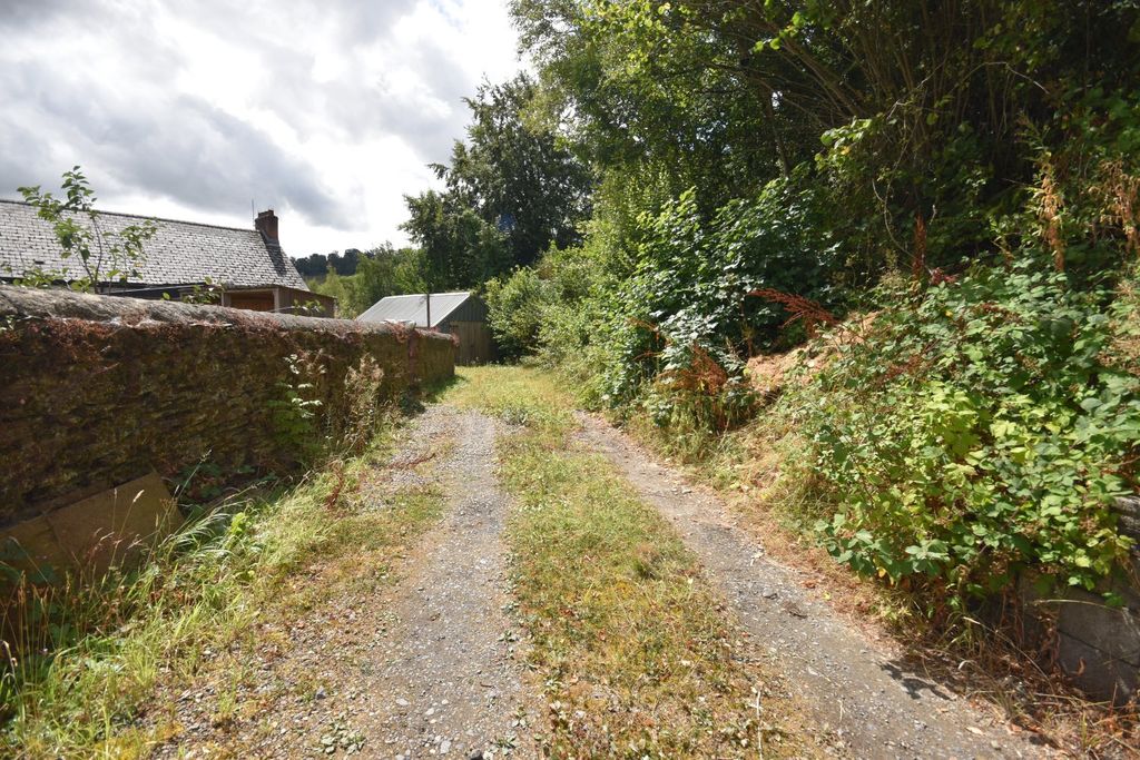 Property photo 2 of 4