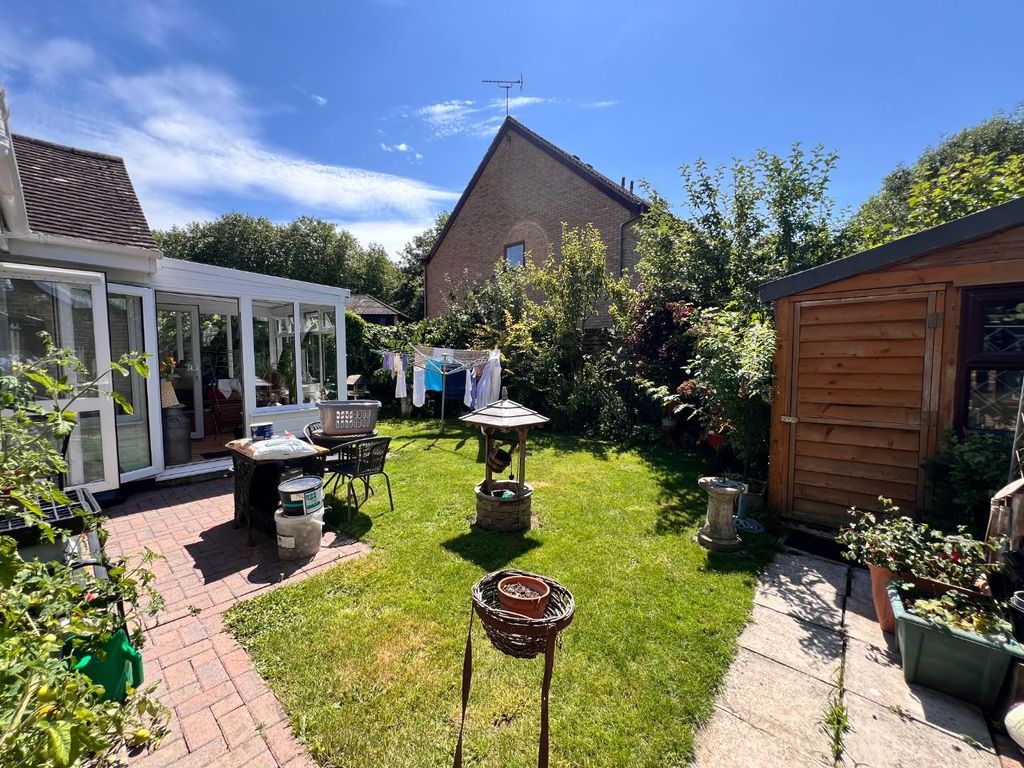 Property photo 2 of 15