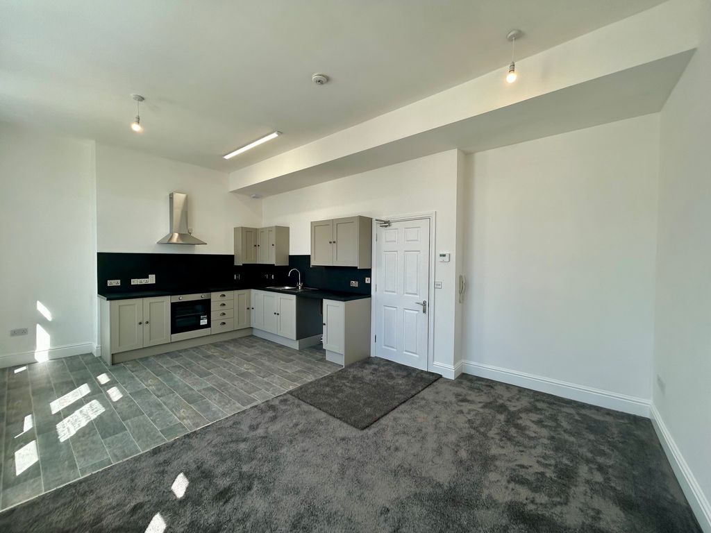Property photo 3 of 9 Image