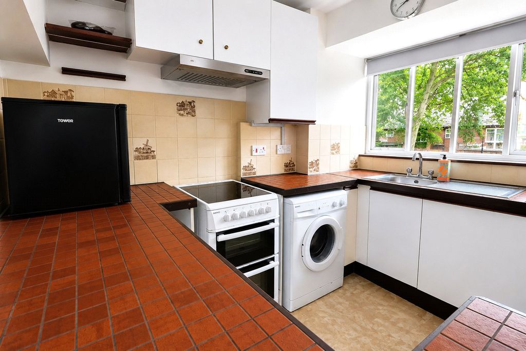 Property photo 3 of 7 Picture No. 18