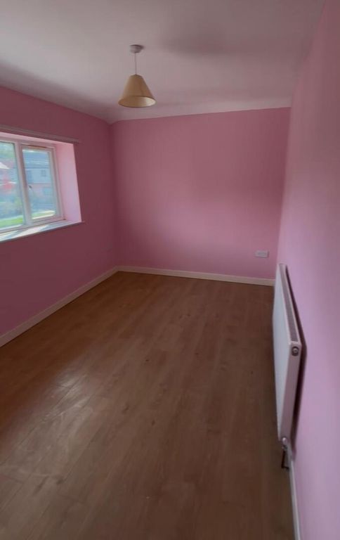Property photo 3 of 11 Bedroom