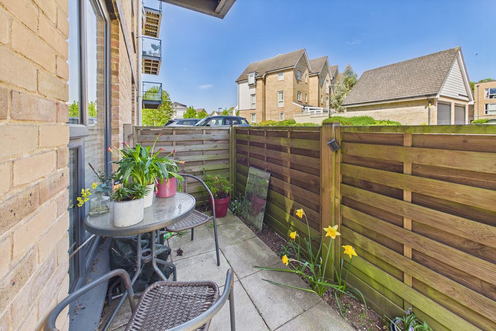 Property photo 3 of 17