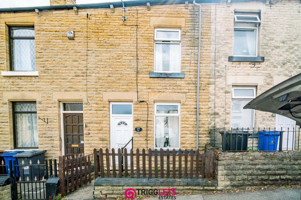 Property photo 1 of 16