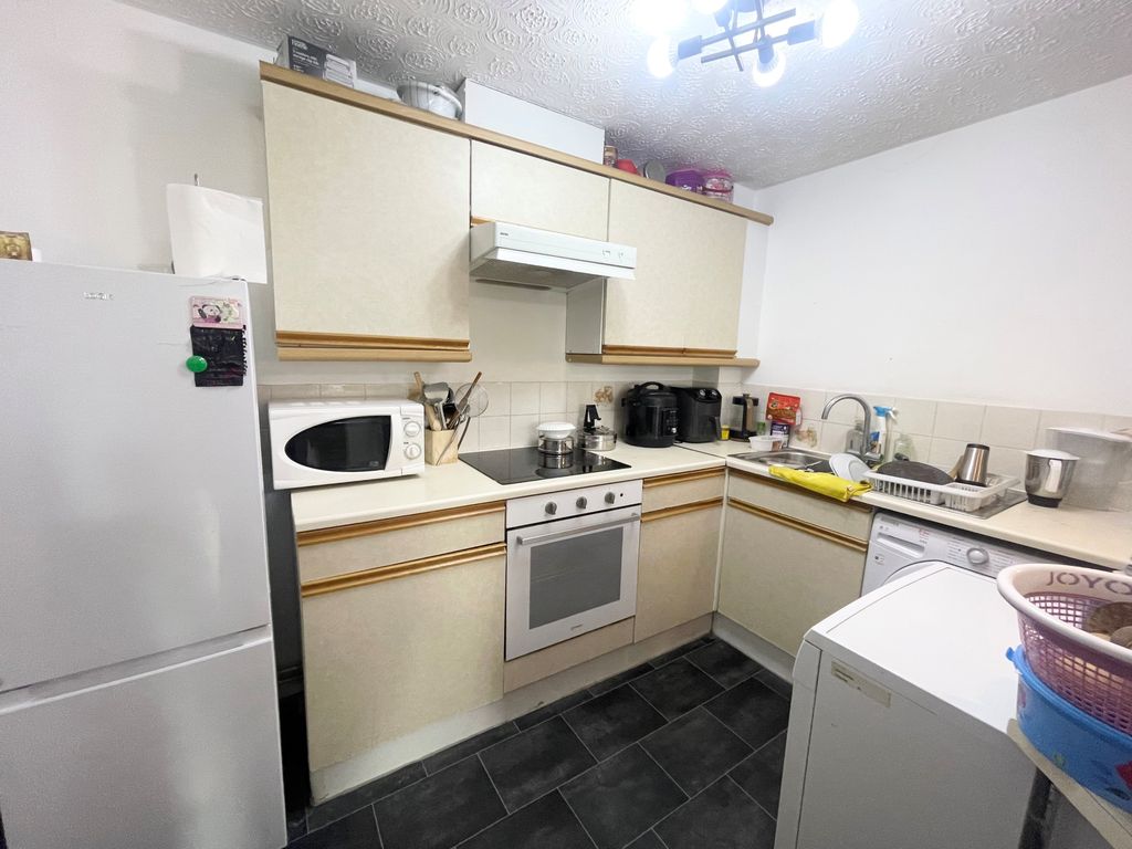 Property photo 2 of 5