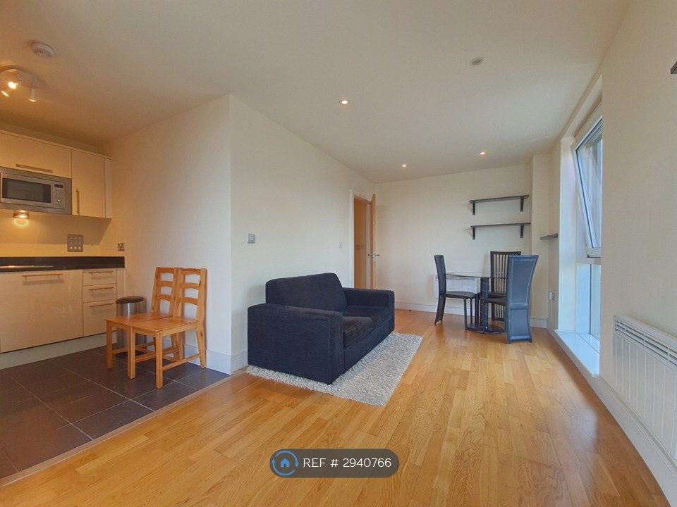 Property photo 1 of 25