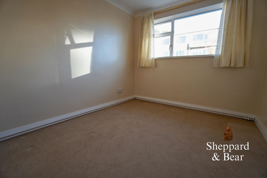 Additional image 12 of 2 bed flat for saleBeach Road, Penarth CF64