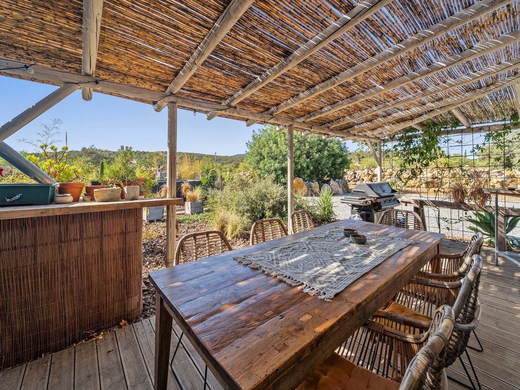 Property photo 3 of 30