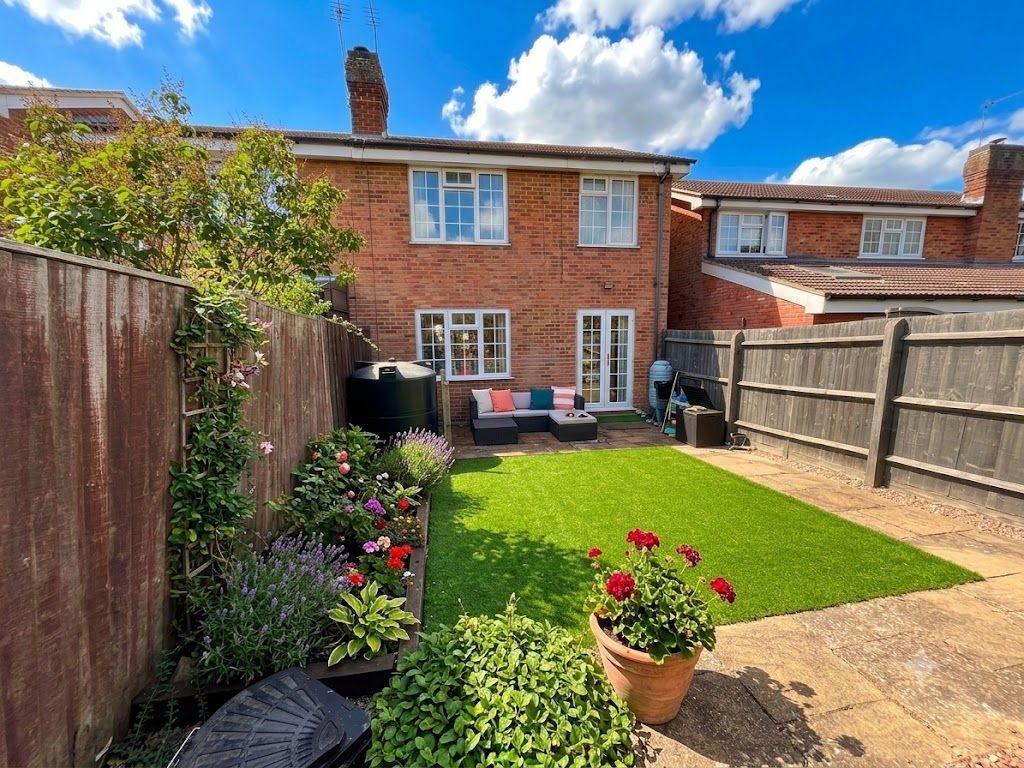 Property photo 3 of 6