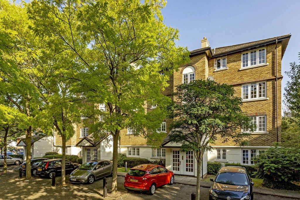 Property photo 1 of 5