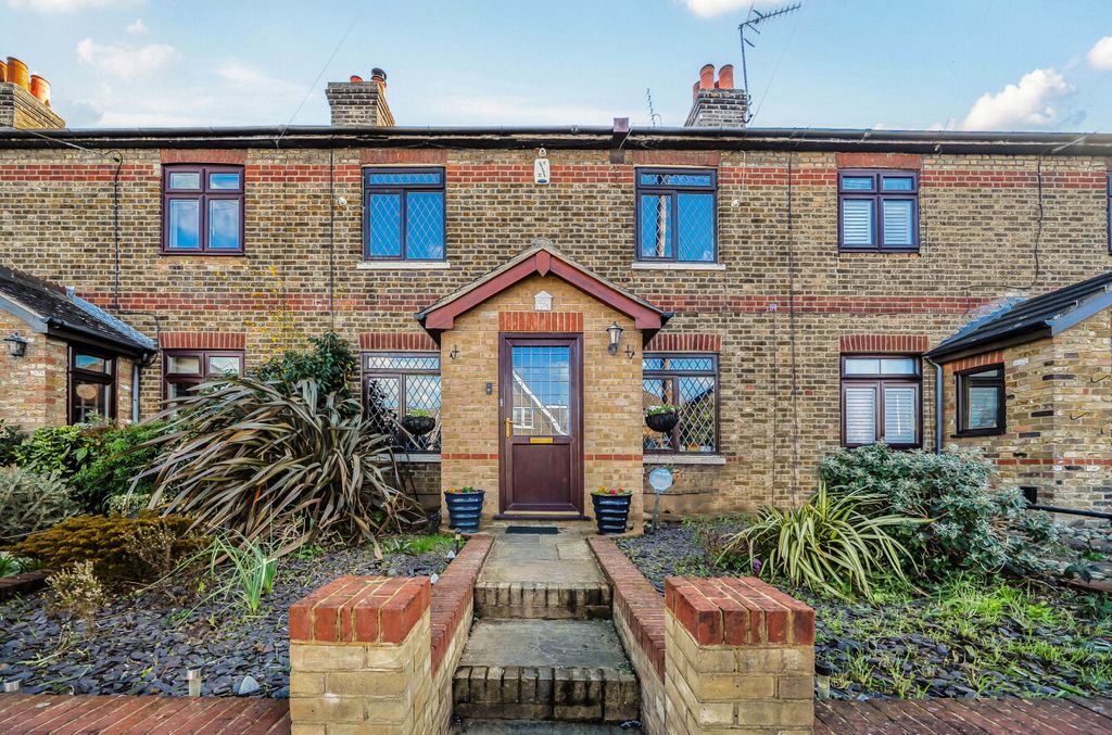 Property photo 1 of 22 1424006-1-69B188d...