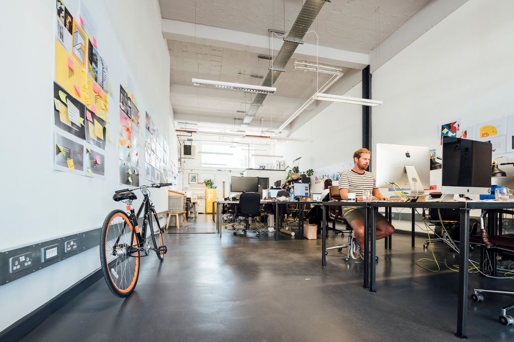 Property photo 3 of 12 Office Space