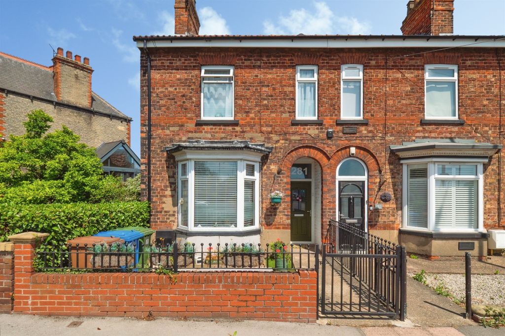Property photo 1 of 18