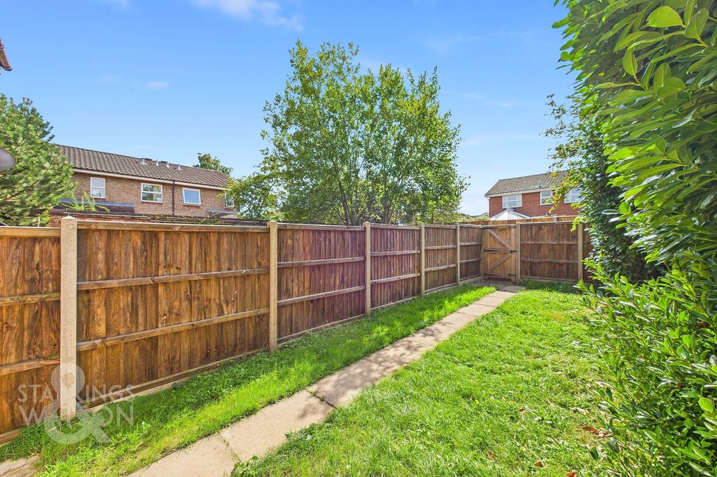 Property photo 3 of 20