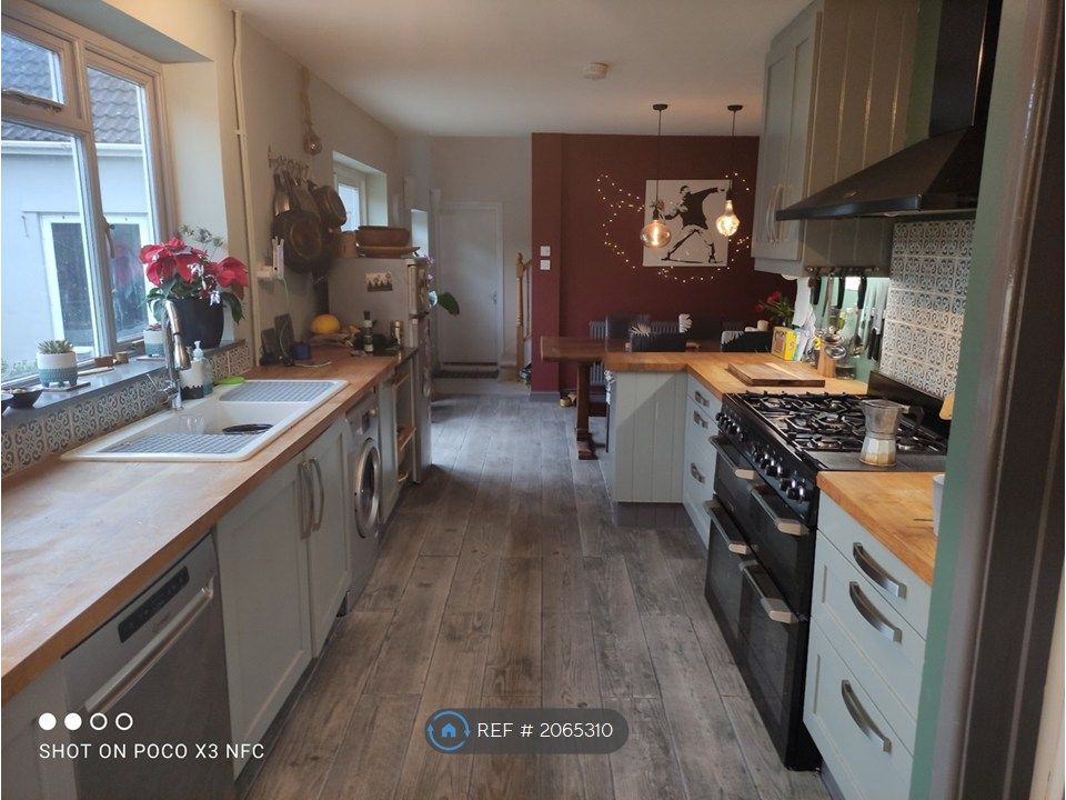 Property photo 2 of 15 Dining