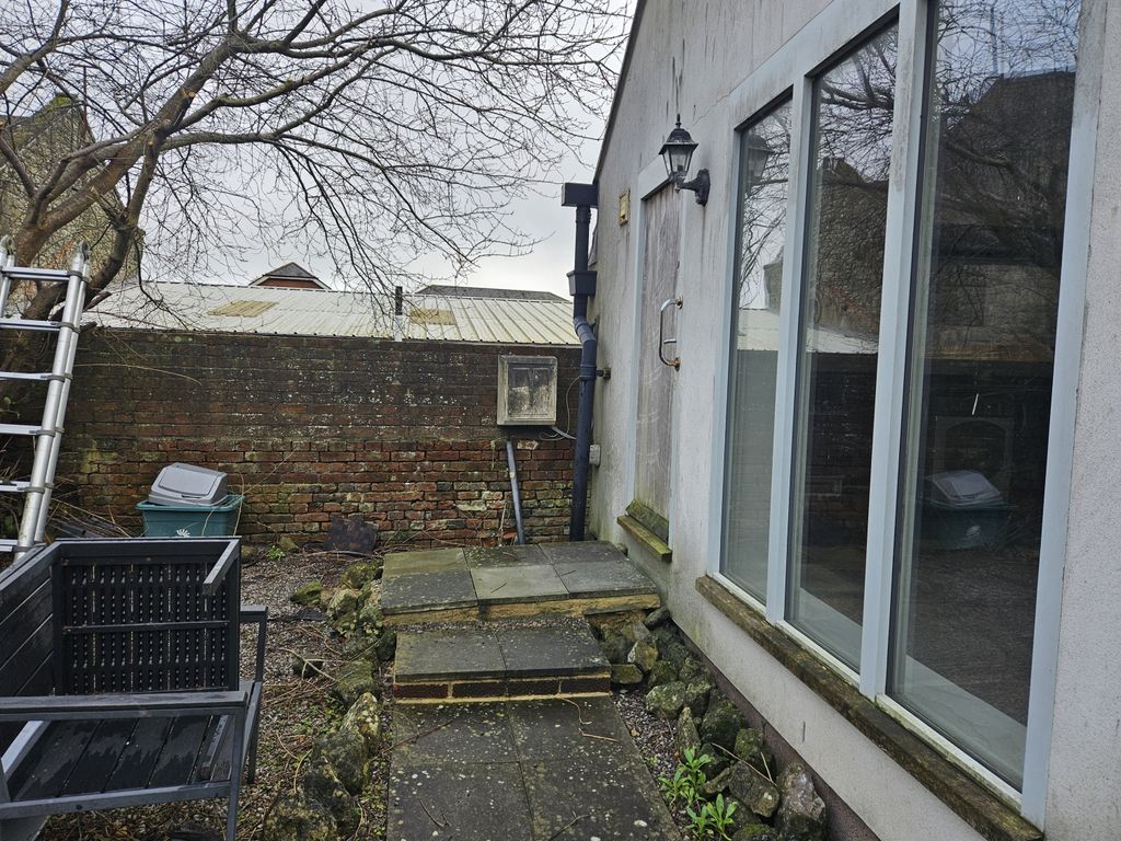 Property photo 3 of 9 20260224_091619