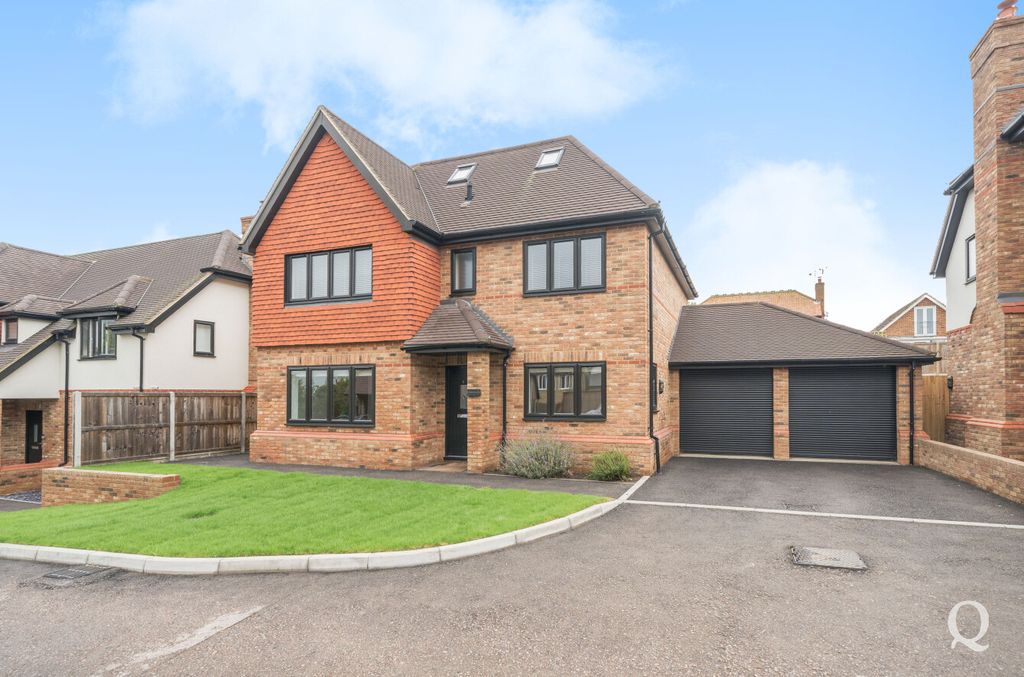 Property photo 1 of 29 E81629c9-B9B5-4Fc...