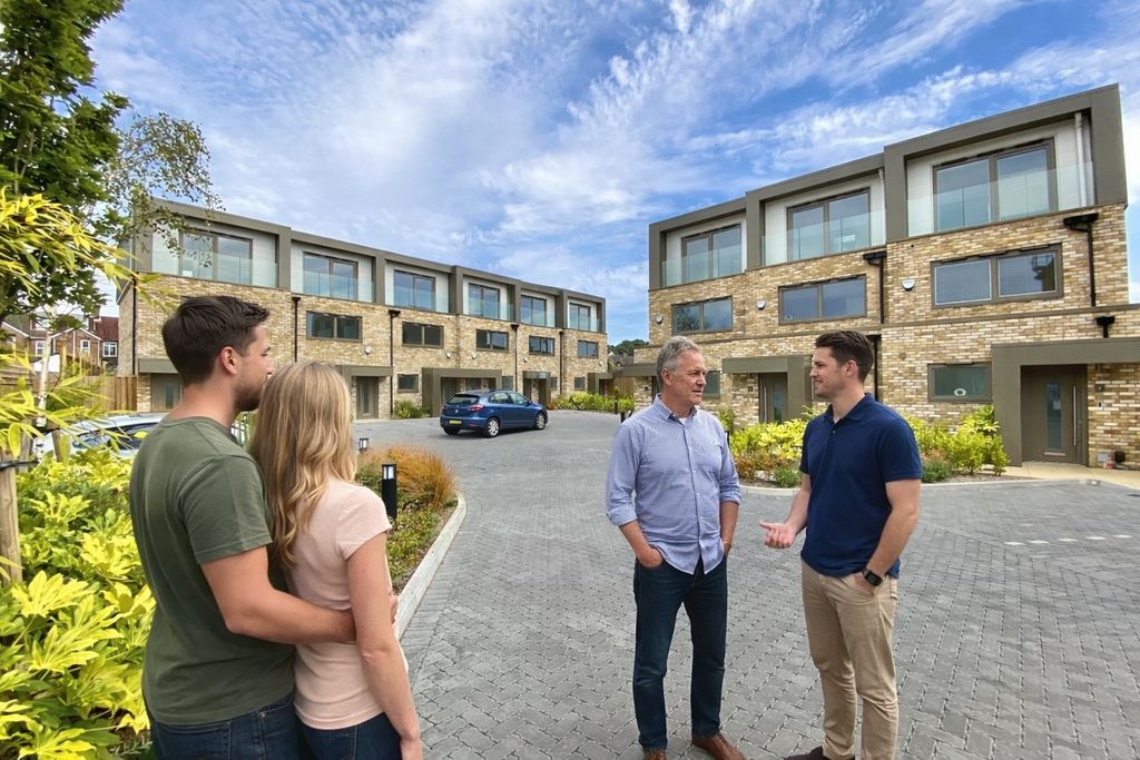 Property photo 1 of 10