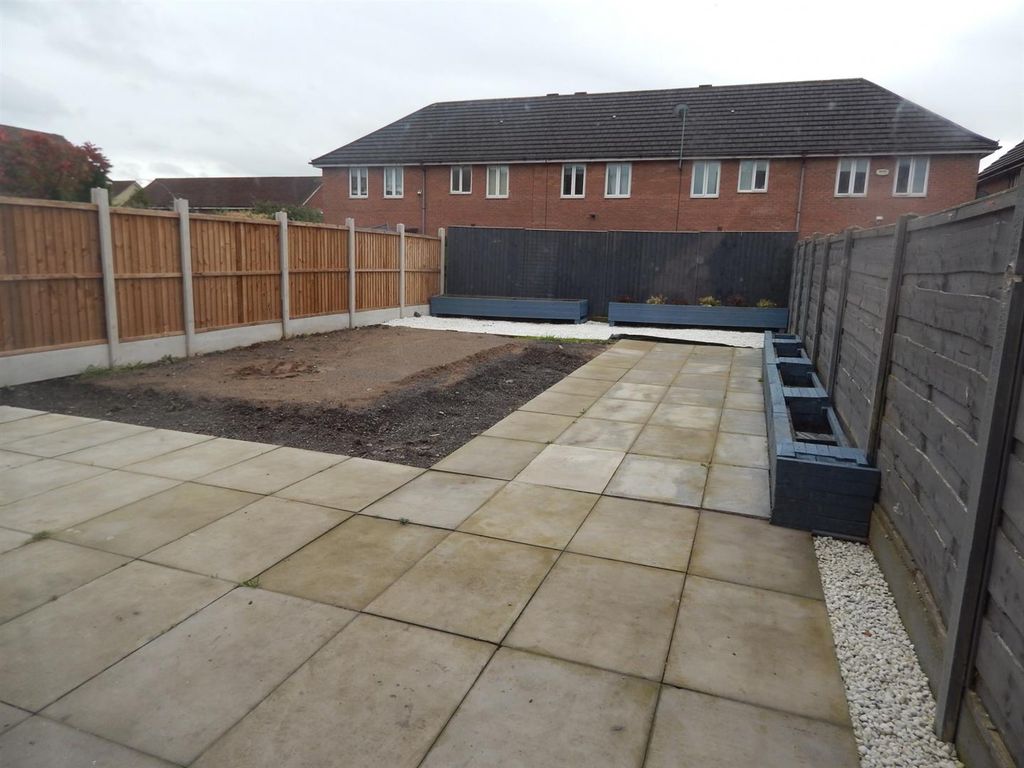 Property photo 3 of 3 Lune Road, Platt Bridge, Wigan, Wn2 5Hg