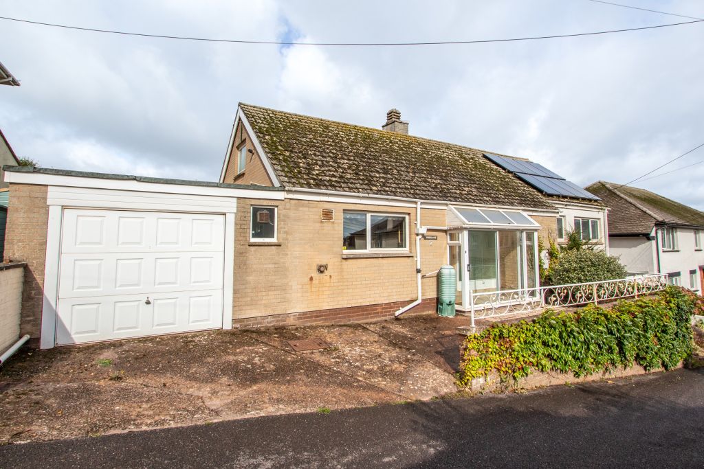 Property photo 1 of 27