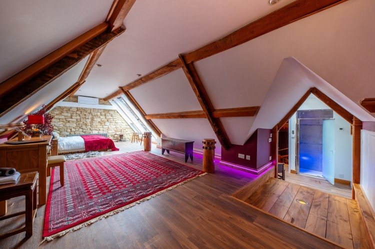 Property photo 3 of 15 Bedroom