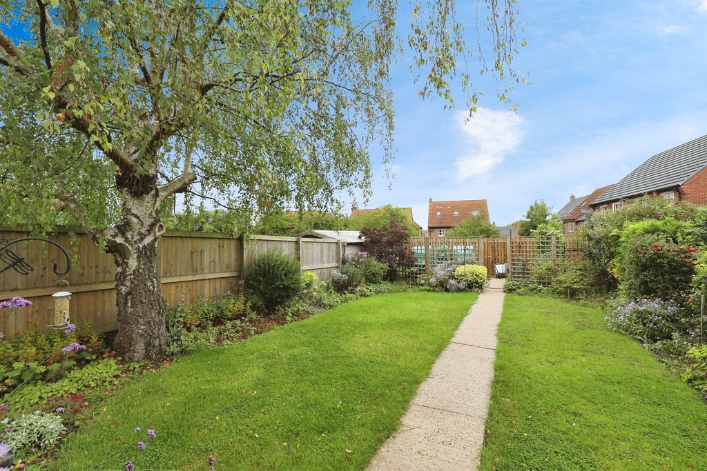 Property photo 3 of 16