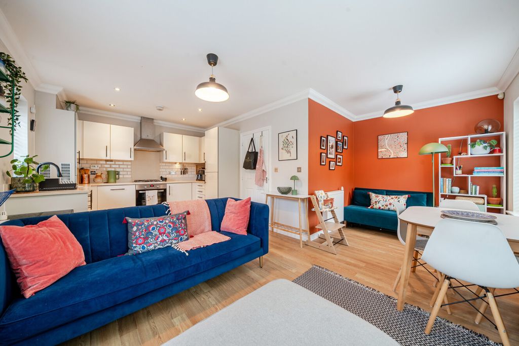 Property photo 2 of 18 1522096-5-6Aa90d4...