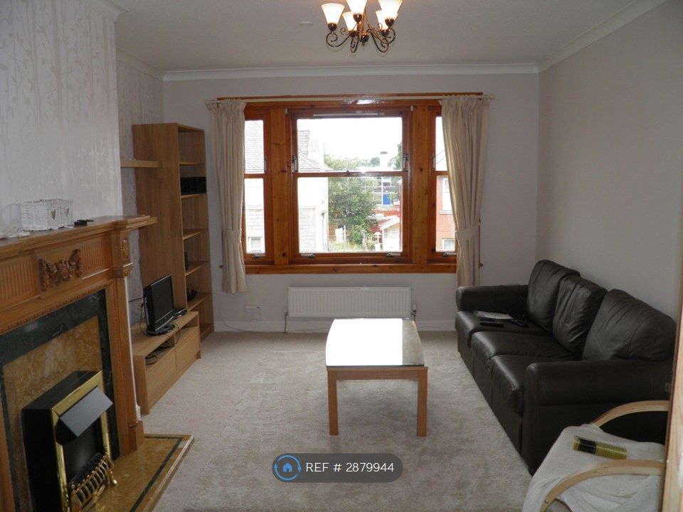 Property photo 1 of 12 Lounge