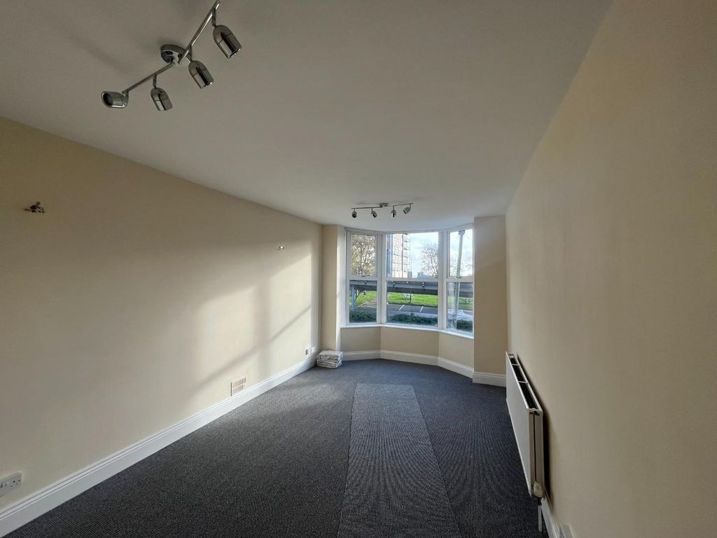 Property photo 1 of 6 178 Citadel 2.Jpeg