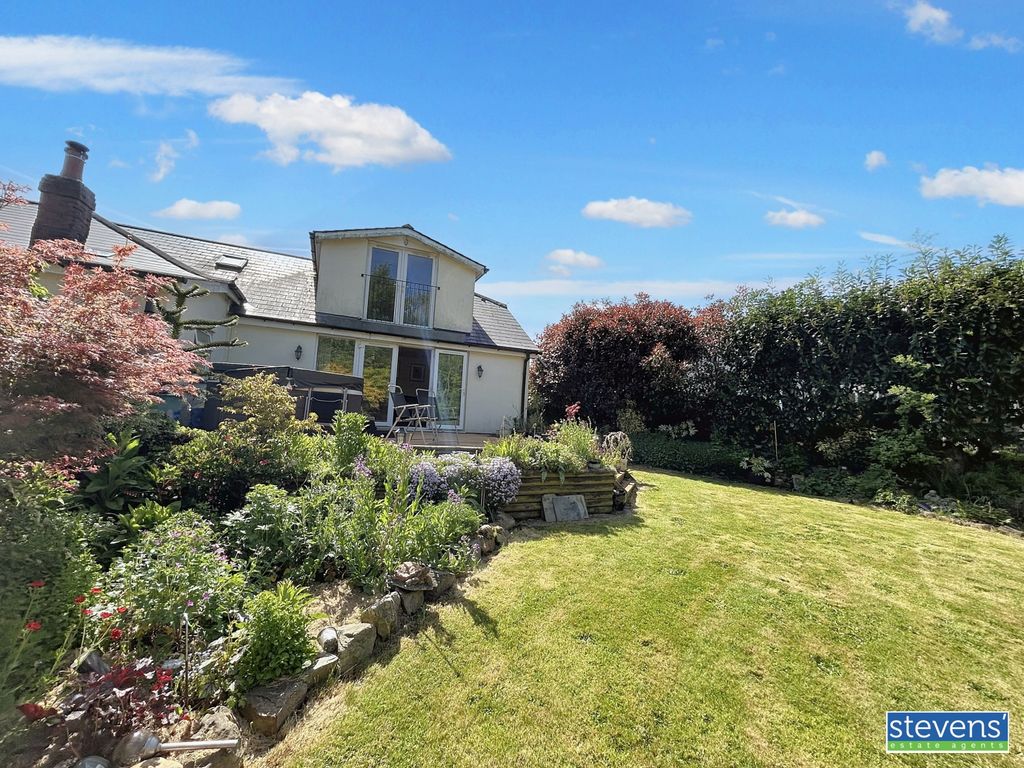 Additional image 29 of 5 bed bungalow for saleNorth Road Industrial Estate, Okehampton, Devon EX20