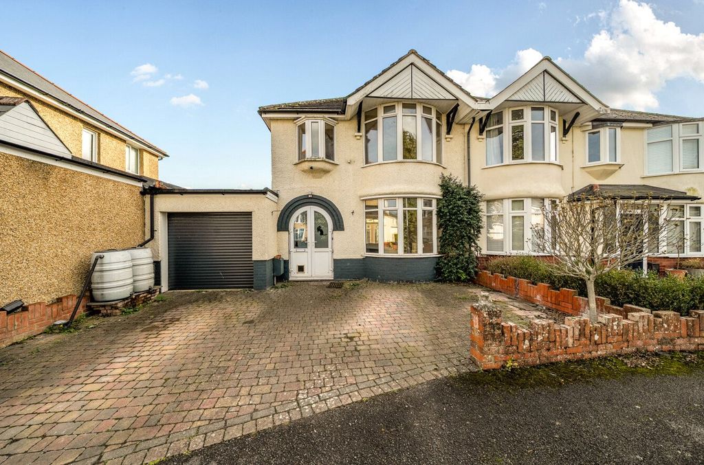 Property photo 2 of 17 Picture No. 02