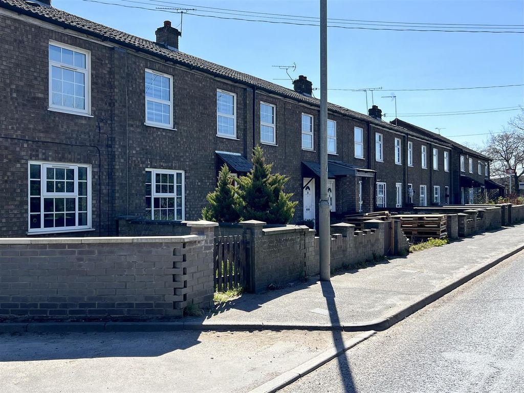 Property photo 1 of 1