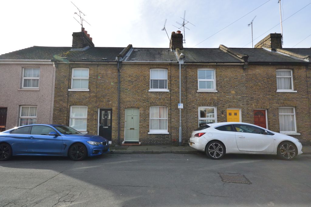 Property photo 1 of 8 Orchard Street, Chelmsford, Essex, CM2 0HD
