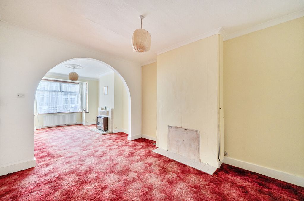 Property photo 2 of 22 Reception Room