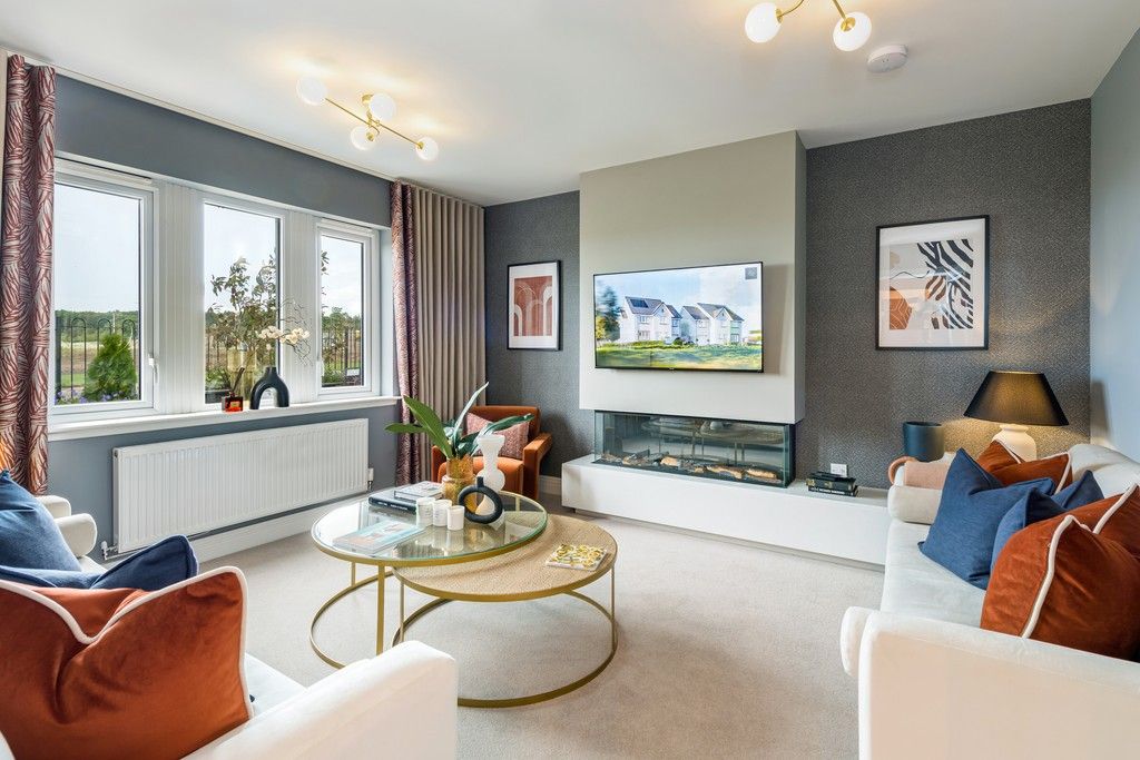 Property photo 1 of 11 West Craigs
