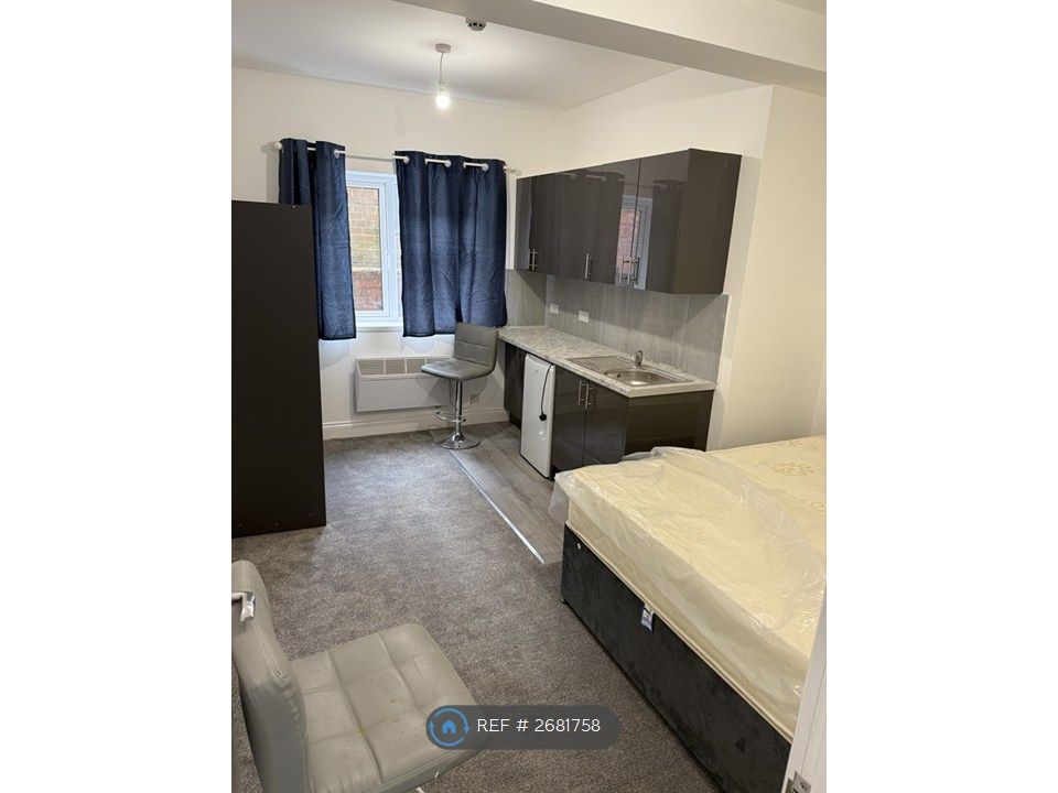 Property photo 2 of 3