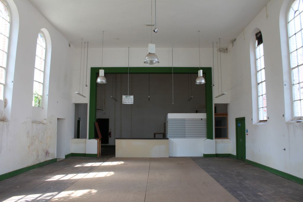 Property photo 3 of 8 Photo 3