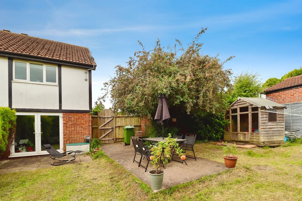 Property photo 1 of 13