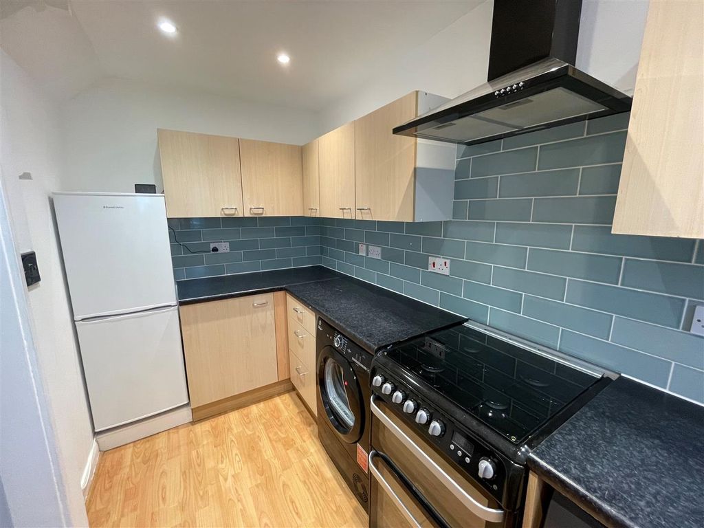 Property photo 3 of 10 10.Jpg